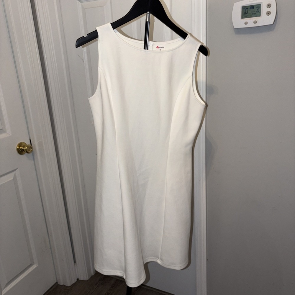 WIHOLL Women's Sleeveless White Boat Neck Mini Dress Med Classic Chic Minimalist